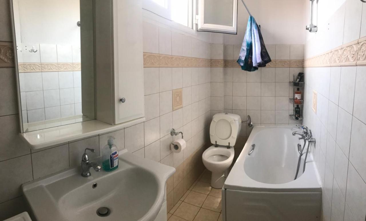 Apartment With Two Bedrooms In City Centre In Drama Greece Kültér fotó